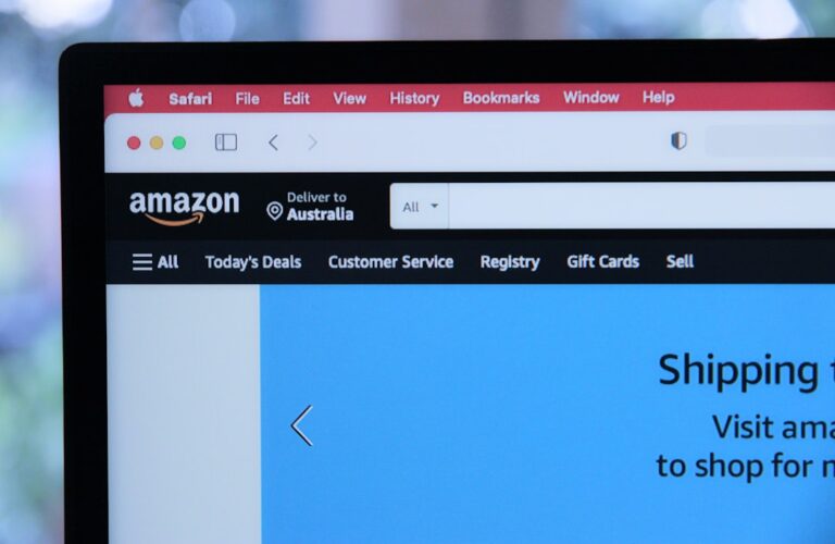 How Futuristic Edge Tech is Revolutionizing Your Online Shopping Experience
